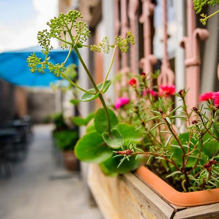 Mia Casa Hotel Erywań Zewnętrze zdjęcie